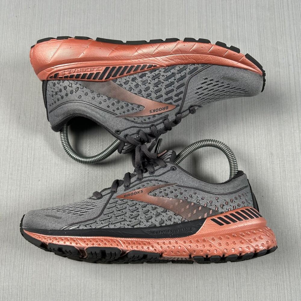 Brooks Adrenaline GTS 21 Womens running shoes US 6 Gray Support Athletic